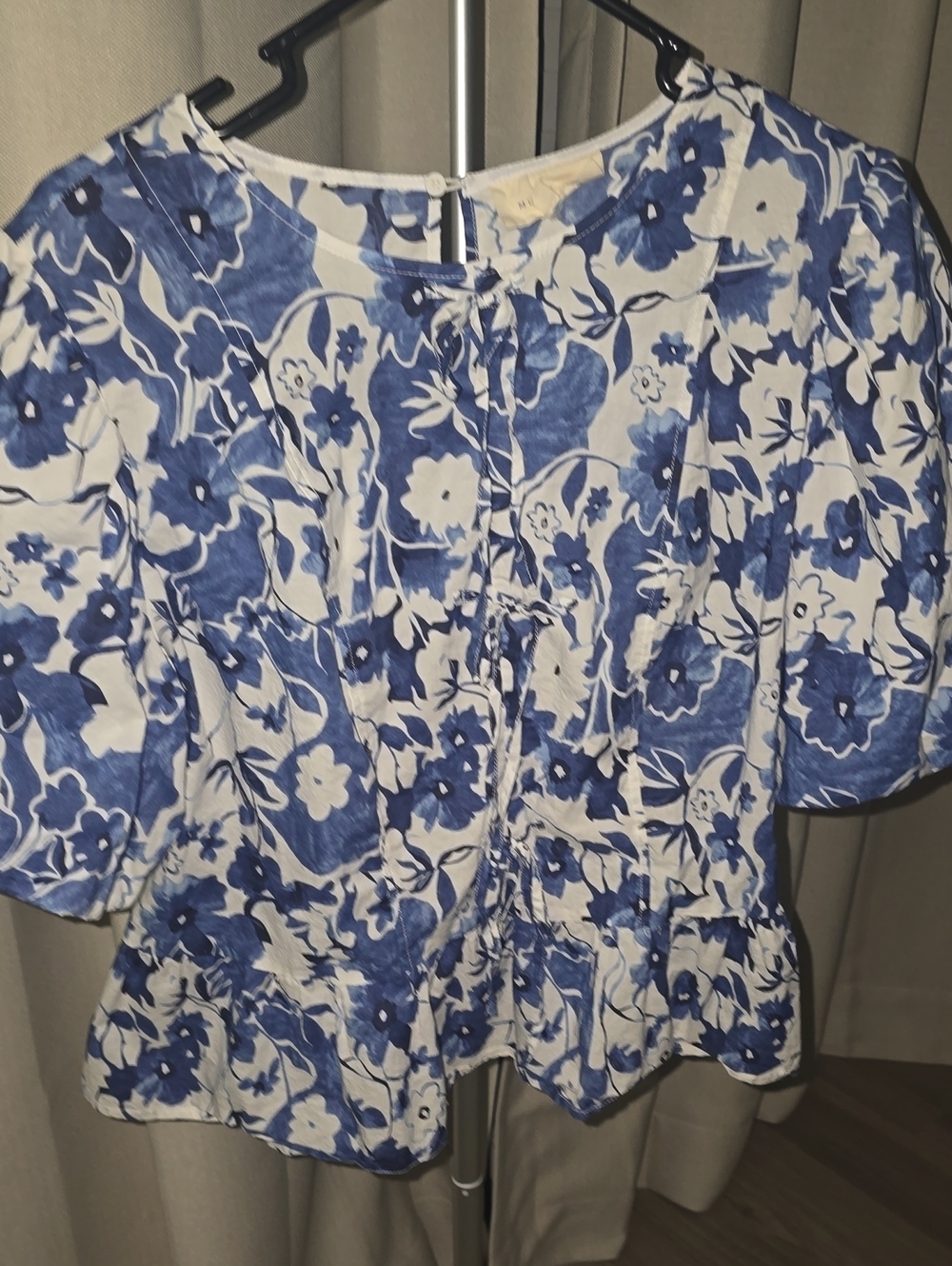 MELLODAY Blue and White Floral Tie-Front Peplum Blouse